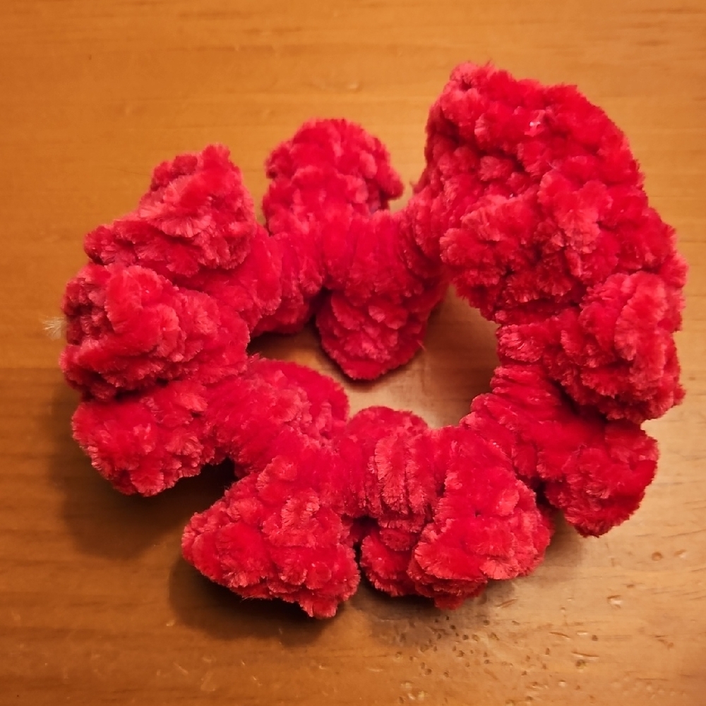 🌟3/$12🌟Handcrafted Plush Pink Scrunchie